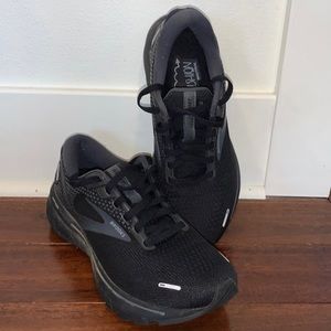 Womens brooks ghost 14 size 7.5